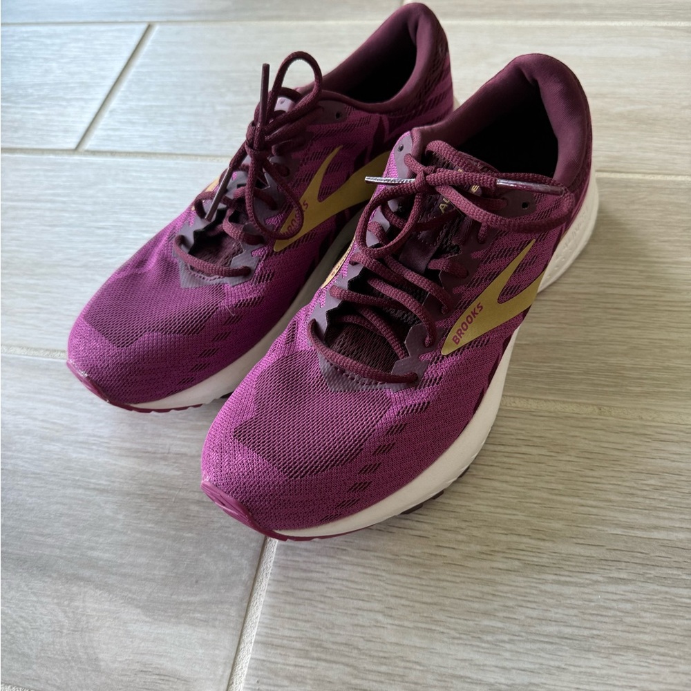 Brooks Launch Women 7.5